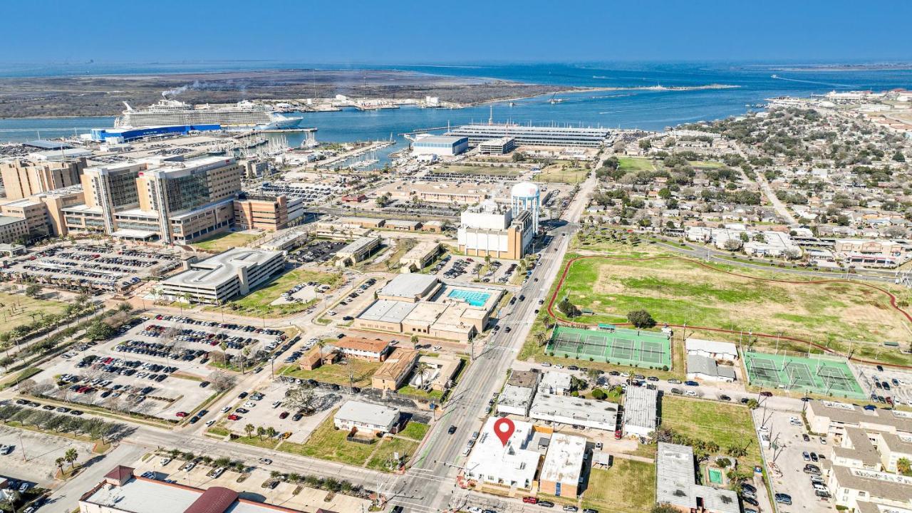 Summer Tropics Studio Apartment Two Queen Beds Galveston Eksteriør billede